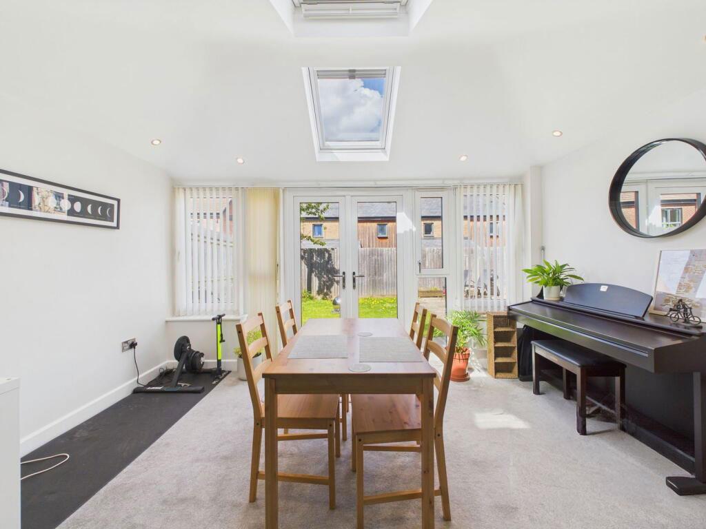 Pascal Mews, Oakgrove, Milton Keynes